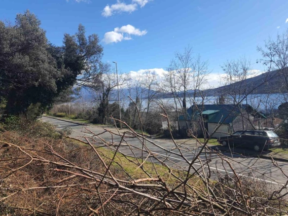 Plac 469 m² urbanizovan, sa pogledom na more – Đenovići, Herceg Novi
