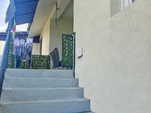Kuća 67 m² sa ogradenim placom i voćnjakom – Stari Bar, Bar