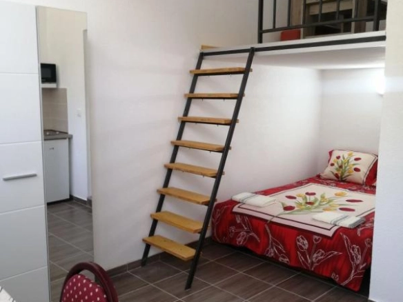 Dva stana 58 m² na 300 m od mora, namještena – Sutomore, Bar