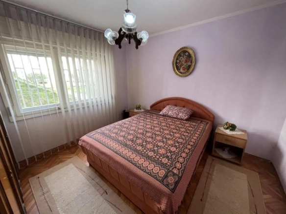 Trosoban stan 105 m² u samom centru grada – Bar