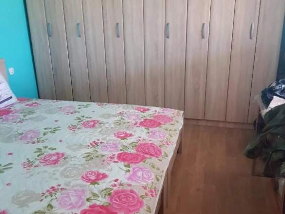 Kuća 120 m² sa ljetnjom kuhinjom i ogradjenim placom – Donji Kokoti, Podgorica
