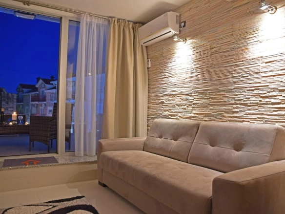 Jednosoban stan 45 m² na 50 m od plaže – Igalo, Herceg Novi