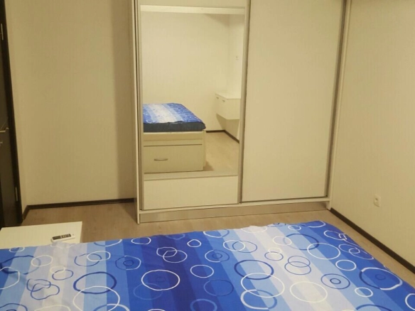 Izdavanje: Jednosoban stan 45 m² sa terasom u centru – Budva