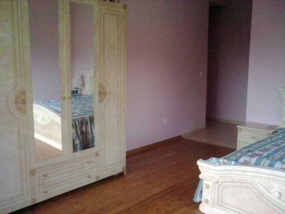 Hotel 537 m² sa 13 soba na placu od 404 m² – Podmaine, Budva