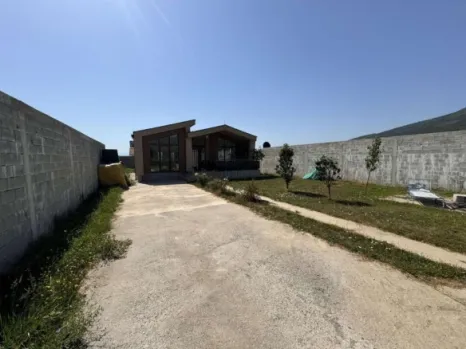 Kuća 115 m² na placu od 650 m² sa jakuzijem – Danilovgrad