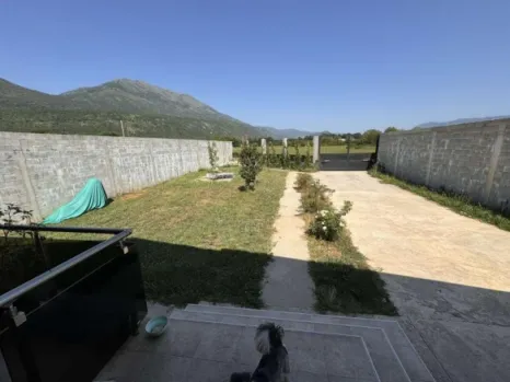 Kuća 115 m² na placu od 650 m² sa jakuzijem – Danilovgrad