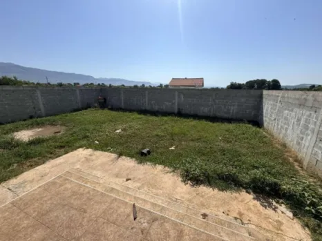Kuća 115 m² na placu od 650 m² sa jakuzijem – Danilovgrad