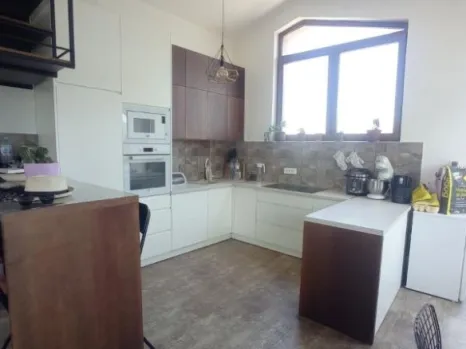 Kuća 115 m² na placu od 650 m² sa jakuzijem – Danilovgrad