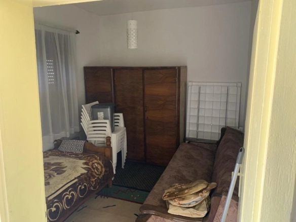 Kuća 100 m² na urbanizovanom placu od 4747 m² – Polje, Bar