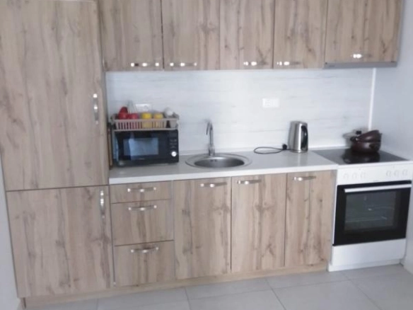 Jednosoban stan 65 m² u kompleksu Soho City s terasom – Bar