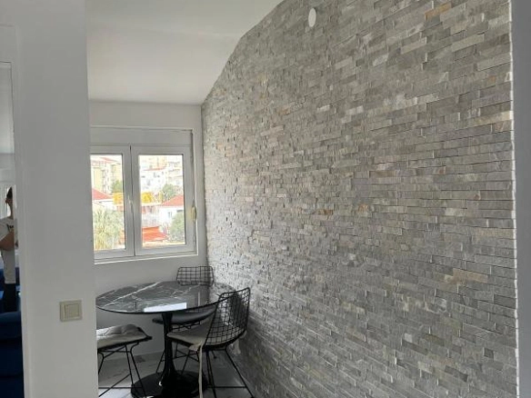 Dvosoban stan 78 m² sa pogledom na more – Lazi, Budva