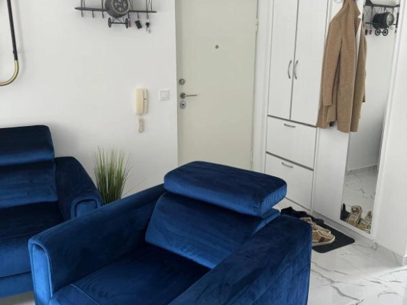 Dvosoban stan 78 m² sa pogledom na more – Lazi, Budva