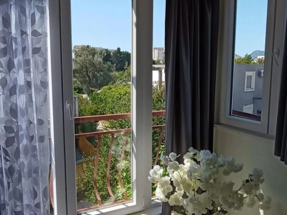 Dvosoban stan 71 m² sa garsonjerom u prilogu – Bar