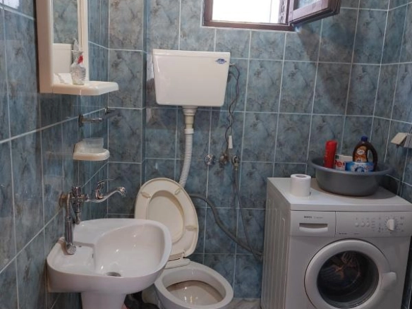 Izdavanje: Trosoban stan 91 m² sa terasom i pogledom na more – Šušanj, Bar