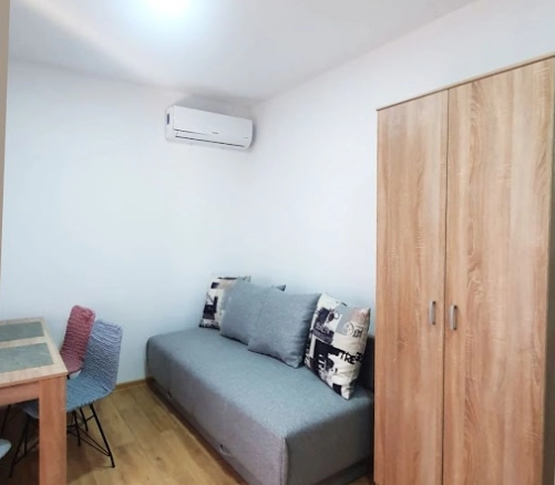 Izdavanje: Jednosoban stan 55 m² sa pogledom na more – Šušanj, Bar