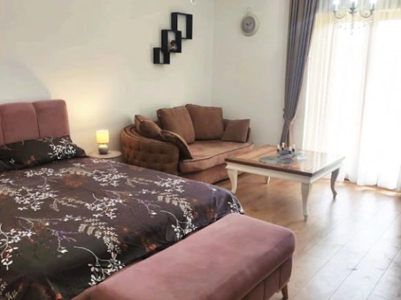 Izdavanje: Jednosoban stan 55 m² sa terasom od 20 m² – Šušanj, Bar