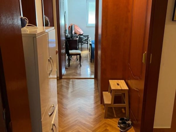 Četvorosoban stan 124 m² u samom centru grada – Bar