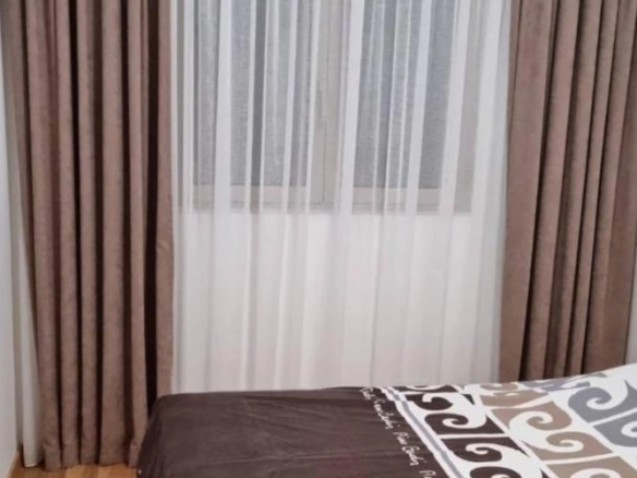 Dvosoban stan 60 m² sa terasom u zgradi sa liftom – Bečići, Budva