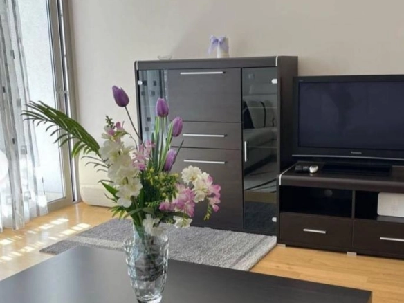 Dvosoban stan 85 m² na drugom spratu sa liftom – Rozino, Budva