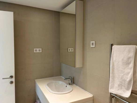 Jednosoban stan 54 m² na prvoj liniji do mora – Rafailovići, Budva