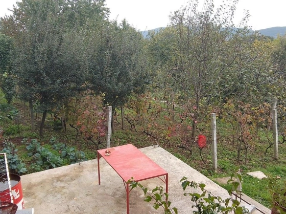 Plac 669 m² urbanizovan, sa dozvolom za dvije nadzemne etaže – Mokrine, Herceg Novi