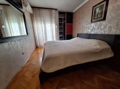 Dvosoban stan 65 m² na drugom spratu sa liftom – Bar