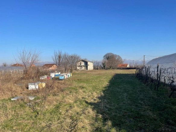 Plac 2503 m² pravougaonog oblika, ravan – Grbavci, Podgorica