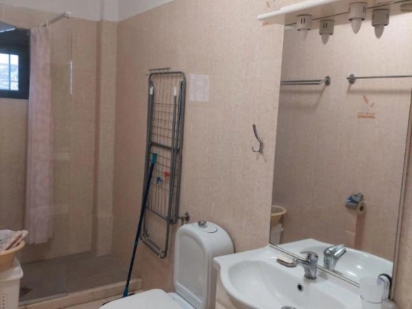 Izdavanje: Jednosoban stan 45 m² sa odvojenim ulazom – Sutomore, Bar