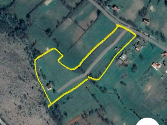 Kuća 74 m² na placu od 9000 m² sa voćnjakom – Frutak, Danilovgrad