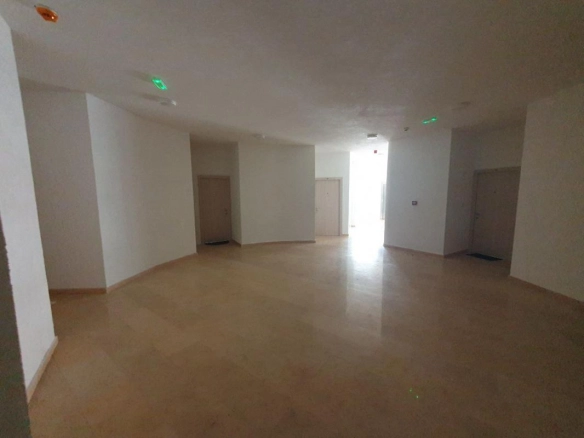 Izdavanje: Garsonjera 30 m² sa terasom i pogledom na more – Sutomore, Bar