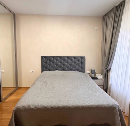 Dvosoban stan 73 m² u kompleksu sa bazenom – Bečići, Budva