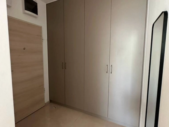 Dvosoban stan 63 m² u kompleksu sa bazenom – Bečići, Budva