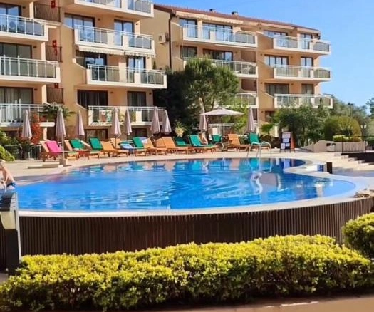 Jednosoban stan 48 m² u kompleksu sa bazenom – Pržno, Budva