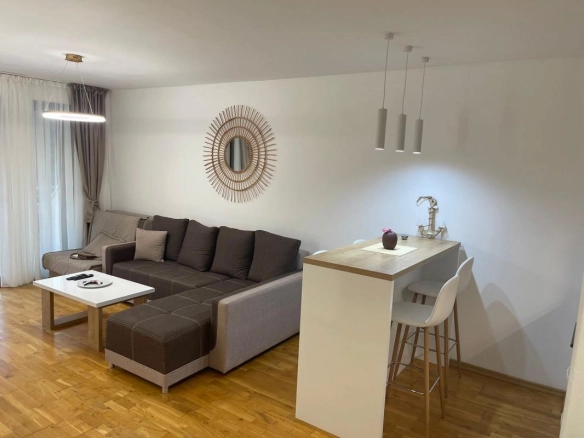 Jednosoban stan 48 m² u kompleksu sa bazenom – Pržno, Budva