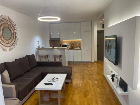 Jednosoban stan 48 m² u kompleksu sa bazenom – Pržno, Budva