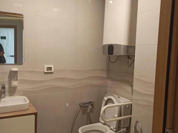 Poslovni prostor 105 m² na dvije etaže u centru – Bar