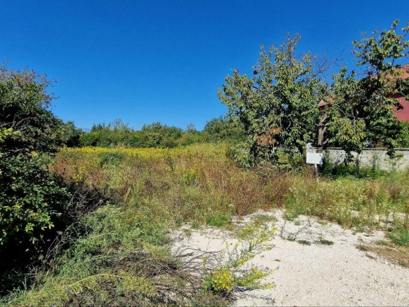 Plac 1353 m² urbanizovan, sa pogledom na planine – Tivat