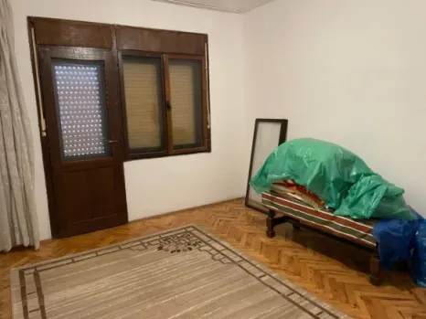 Kuća 212 m² na placu od 370 m² sa četiri terase – Gorica C, Podgorica