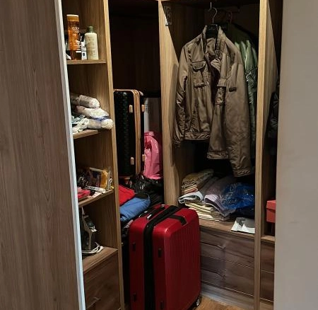 Kuća 600 m² na placu od 1600 m² sa radionicama i kafićima – Golubovci, Podgorica