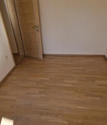 Jednosoban stan 45 m² u novom kompleksu sa bazenom – Bečići, Budva