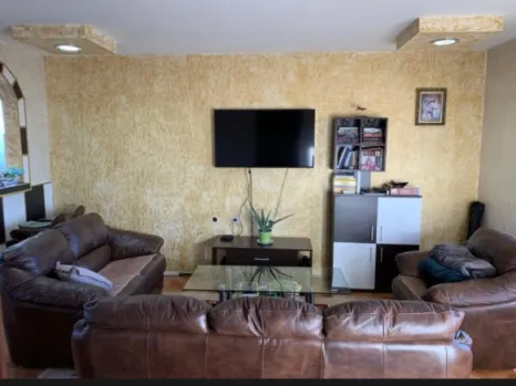 Kuća 360 m² na placu od 564 m² sa tri sprata – Doliani, Podgorica