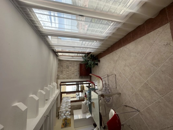 Trosoban stan 366 m² sa panoramskim pogledom na more – Petrovac, Budva