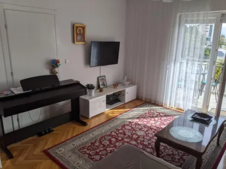 Kuća 152 m² na placu od 358 m² sa zasebnom garsonjerom – Igalo, Herceg Novi