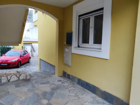 Kuća 200 m² sa dva stana i pogledom na planinu Hai Nehai – Sutomore, Bar