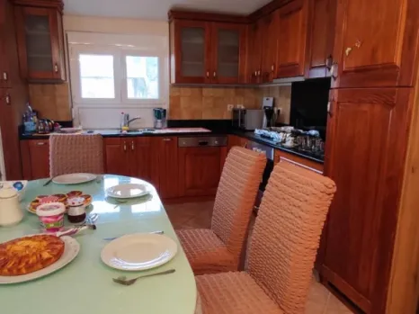 Kuća 200 m² sa dva stana i pogledom na planinu Hai Nehai – Sutomore, Bar