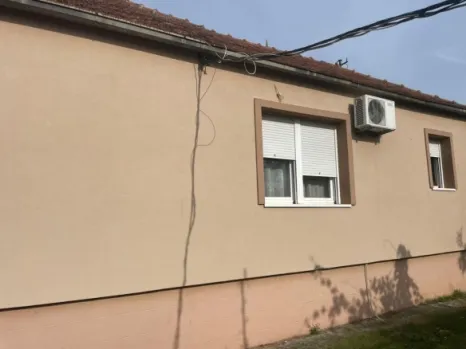Dvije kuće 140 m² i 60 m² na placu od 2850 m² – Gornja Gorica, Podgorica