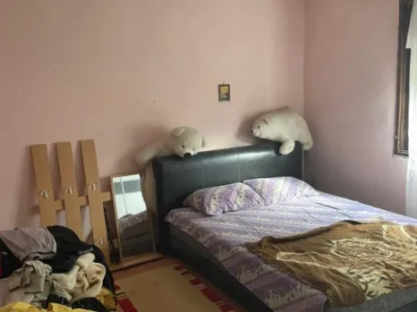 Kuća 230 m² na placu od 1000 m² sa dva sprata – Farmaci, Podgorica