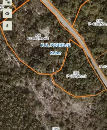 Plac 3100 m² na planinskoj padini sa pogledom – Kotor