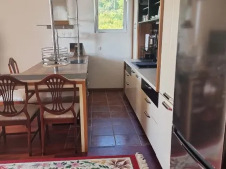 Dvosoban stan 75 m² sa pogledom na more – Petrovac, Budva