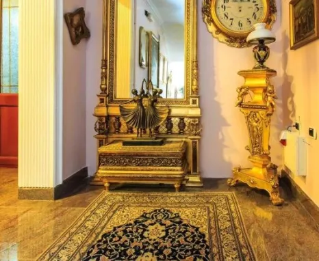 Kuća 400 m² na placu od 410 m² sa pogledom na more – Šušanj, Bar